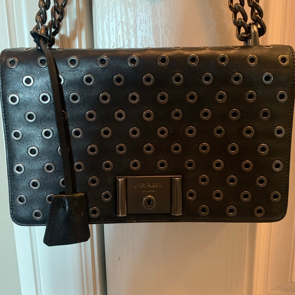 Prado Purse - Picture 1 of 9